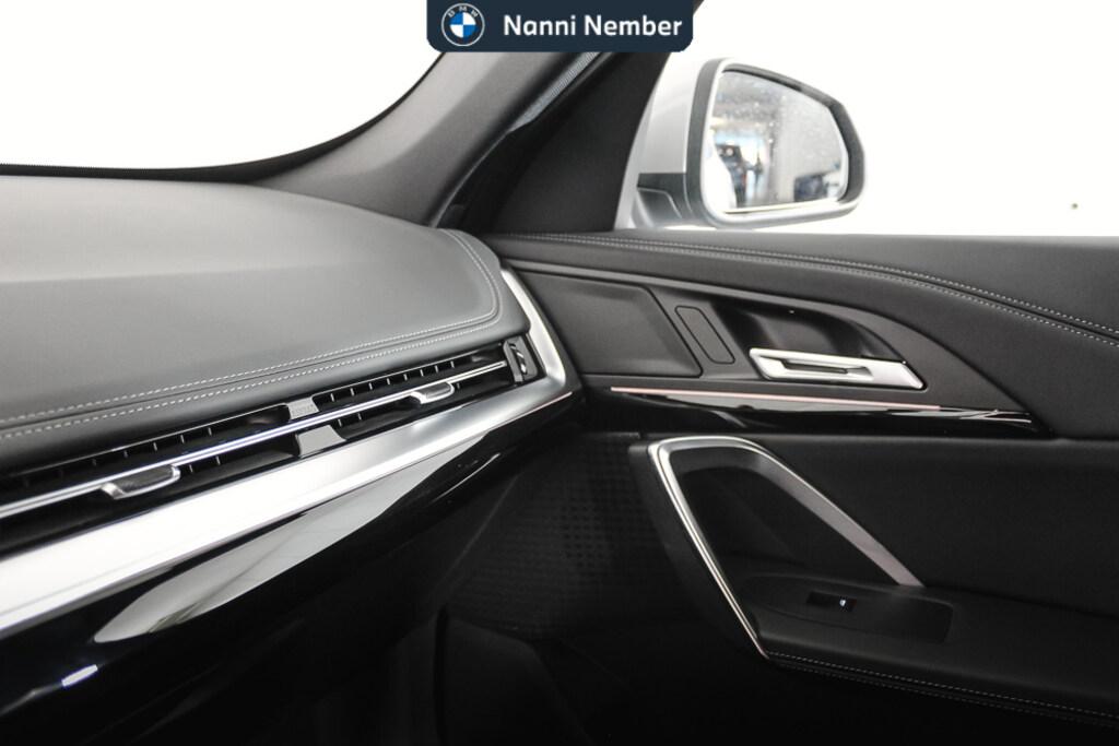 BMW iX1 edrive 20 X-Line