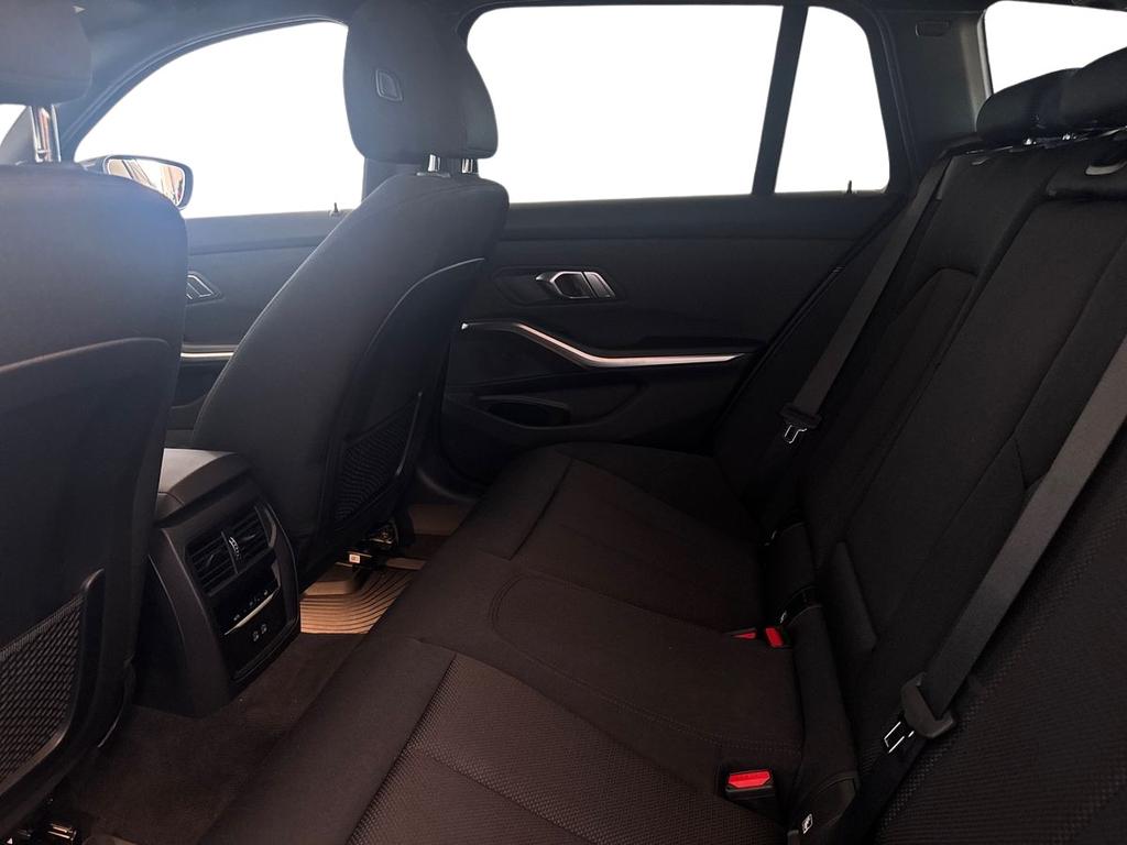 BMW Serie 3 318d Touring mhev 48V Business Advantage auto