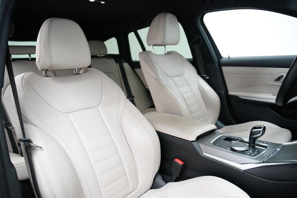 BMW Serie 3 320d Touring mhev 48V Msport auto