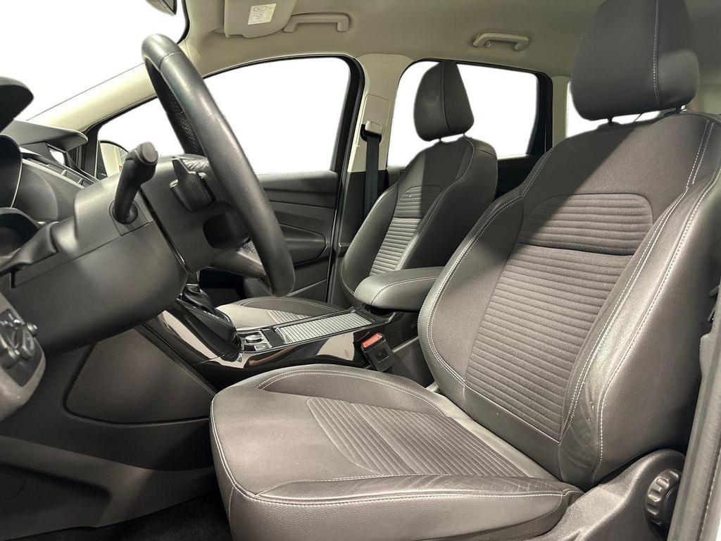 Ford Kuga 2.0 tdci Titanium s&s awd 150cv powershift my18