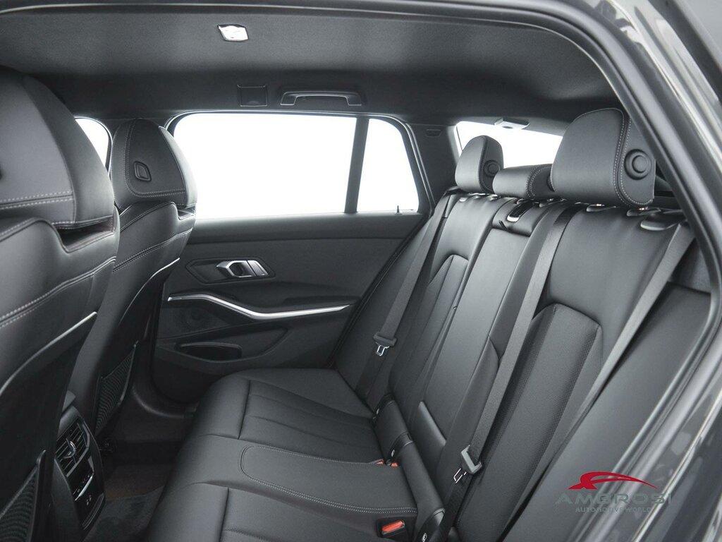 BMW Serie 3 330d Touring mhev 48V Msport auto
