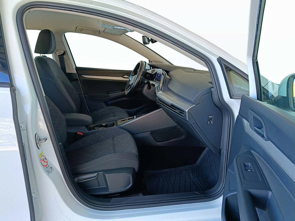 Volkswagen Golf 1.5 tgi Life 130cv dsg