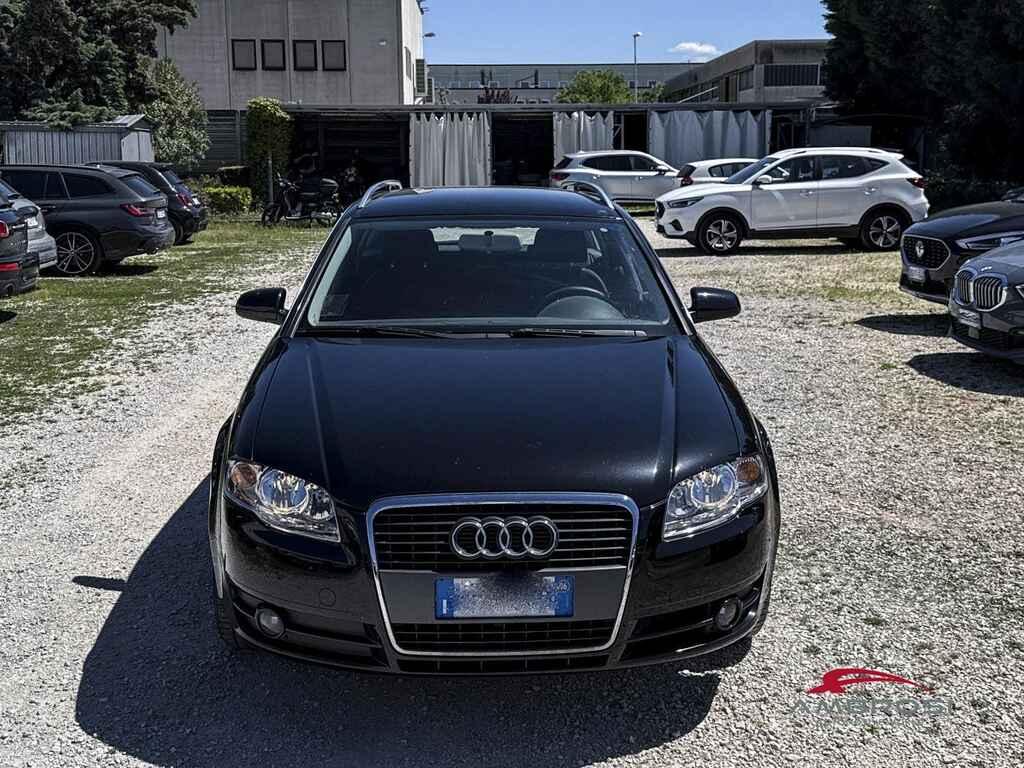 Audi A4 Avant 2.0 tdi Top
