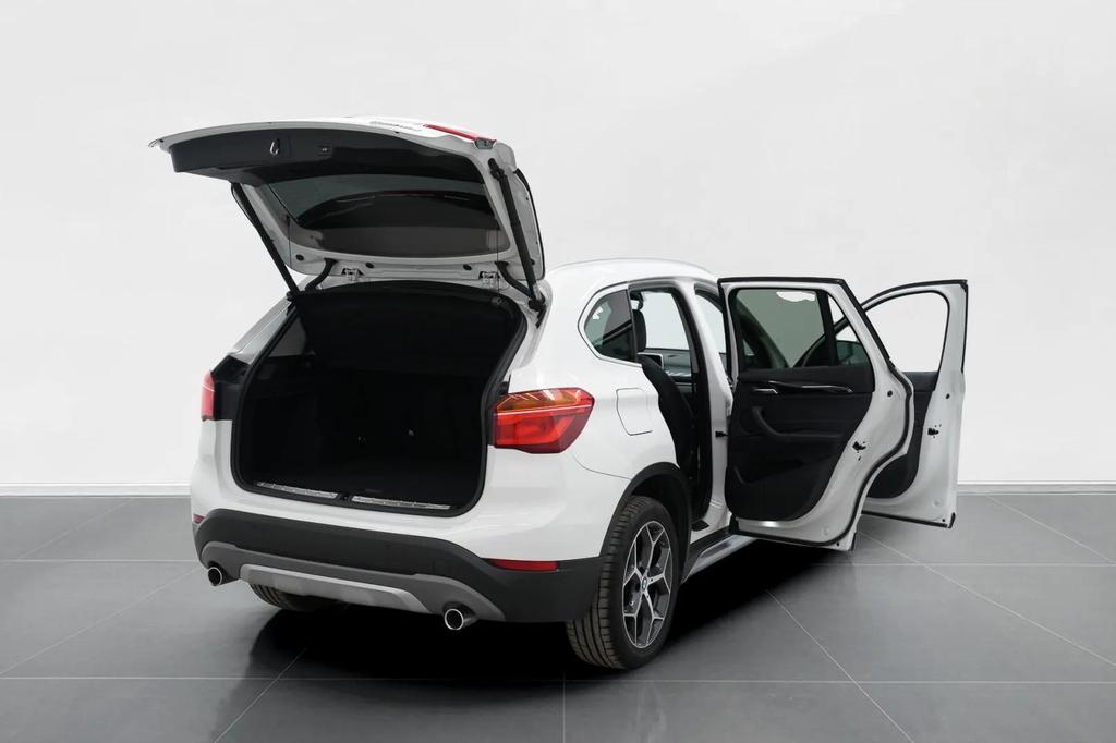 BMW X1 sdrive18d xLine auto my18