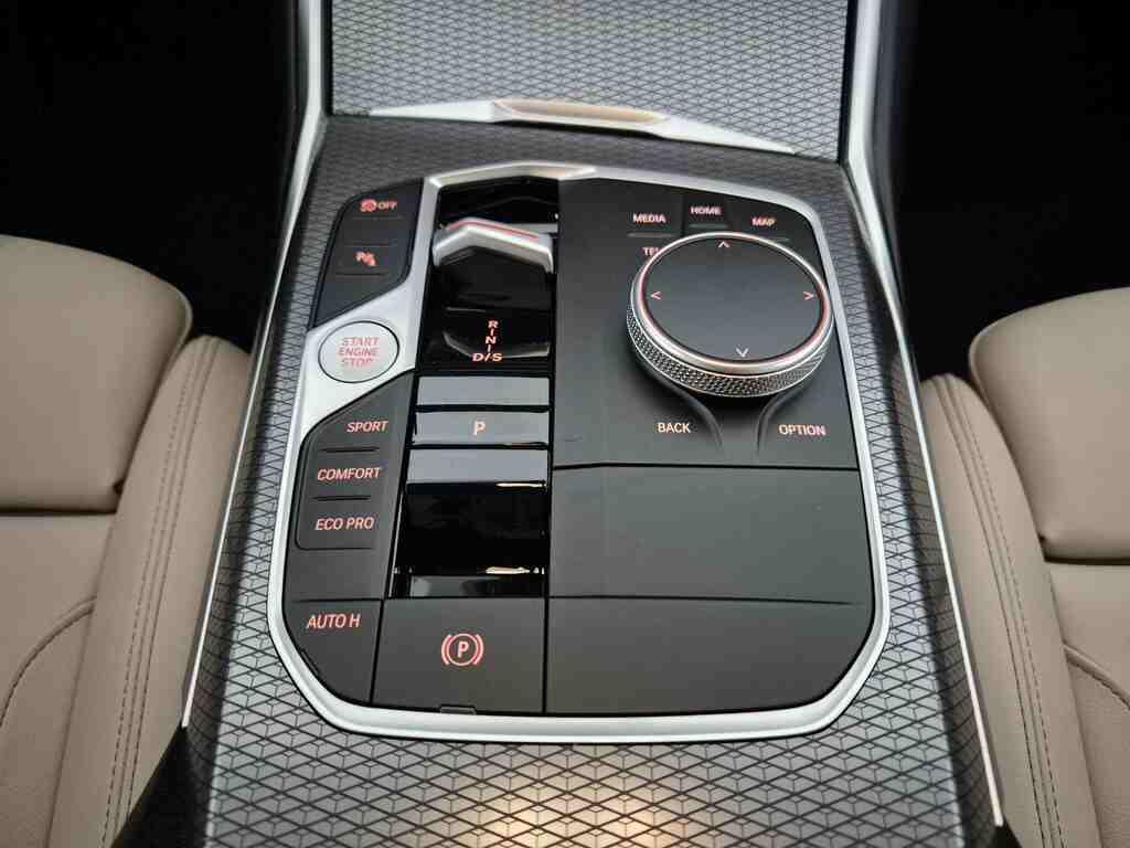 BMW Serie 3 320d Touring mhev 48V xdrive M Sport Pro auto