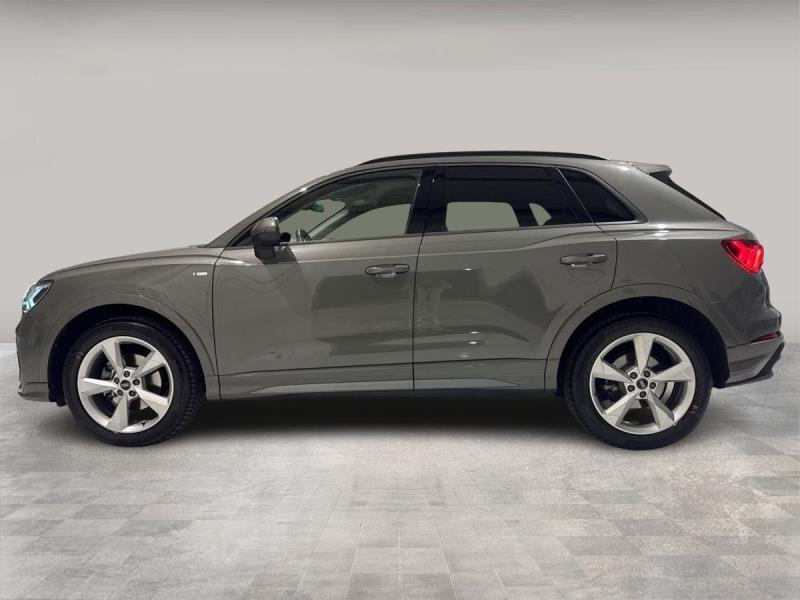 Audi Q3 35 2.0 tdi Business Advanced s-tronic