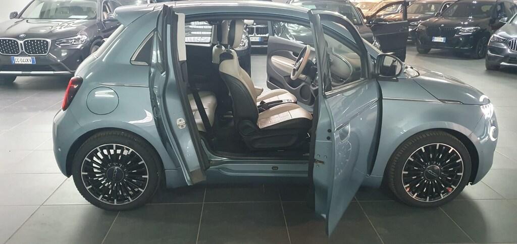 Fiat 500 e 3+1 La Prima