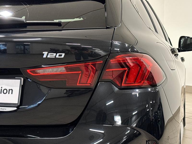 BMW Serie 1 120 48V MSport auto