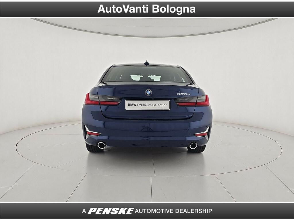 BMW Serie 3 330e Luxury auto