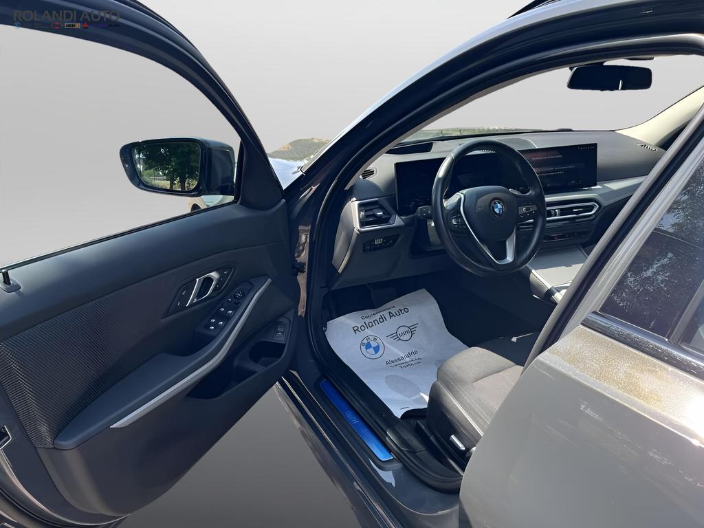 BMW Serie 3 320d Touring mhev 48V xdrive auto