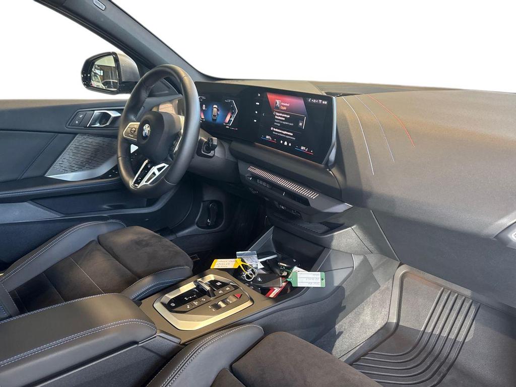BMW Serie 1 120 48V MSport auto