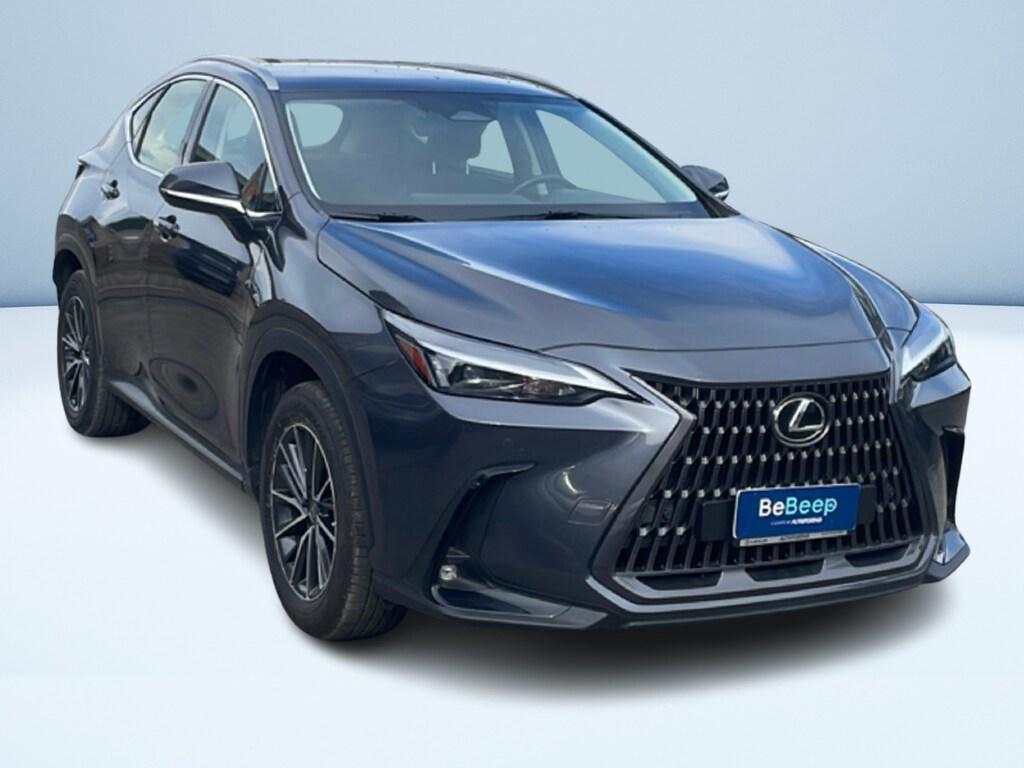 Lexus NX 2.5 hybrid Business 4wd e-cvt