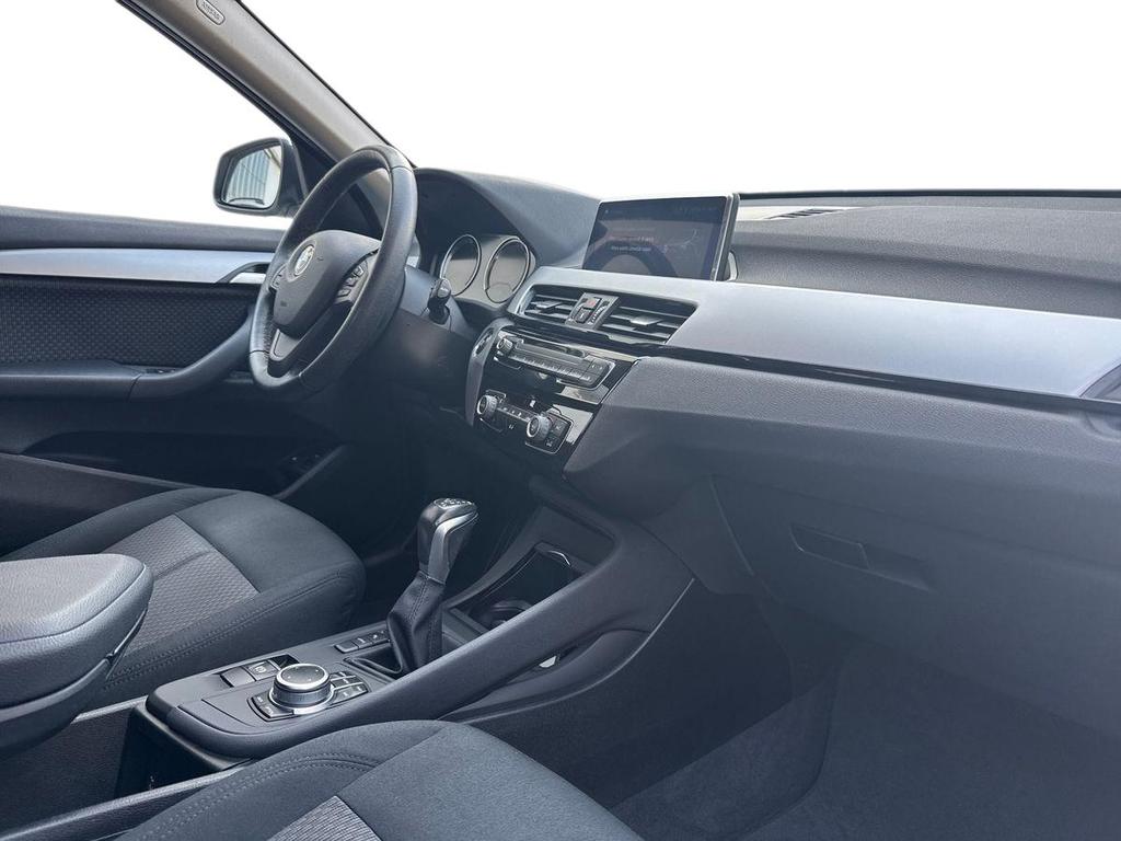 BMW X1 xdrive25e Business Advantage auto