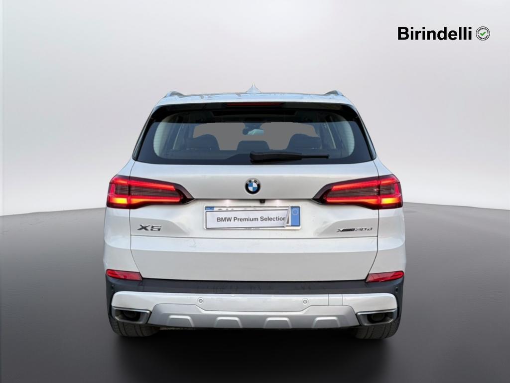 BMW X5 xdrive30d mhev 48V xLine auto