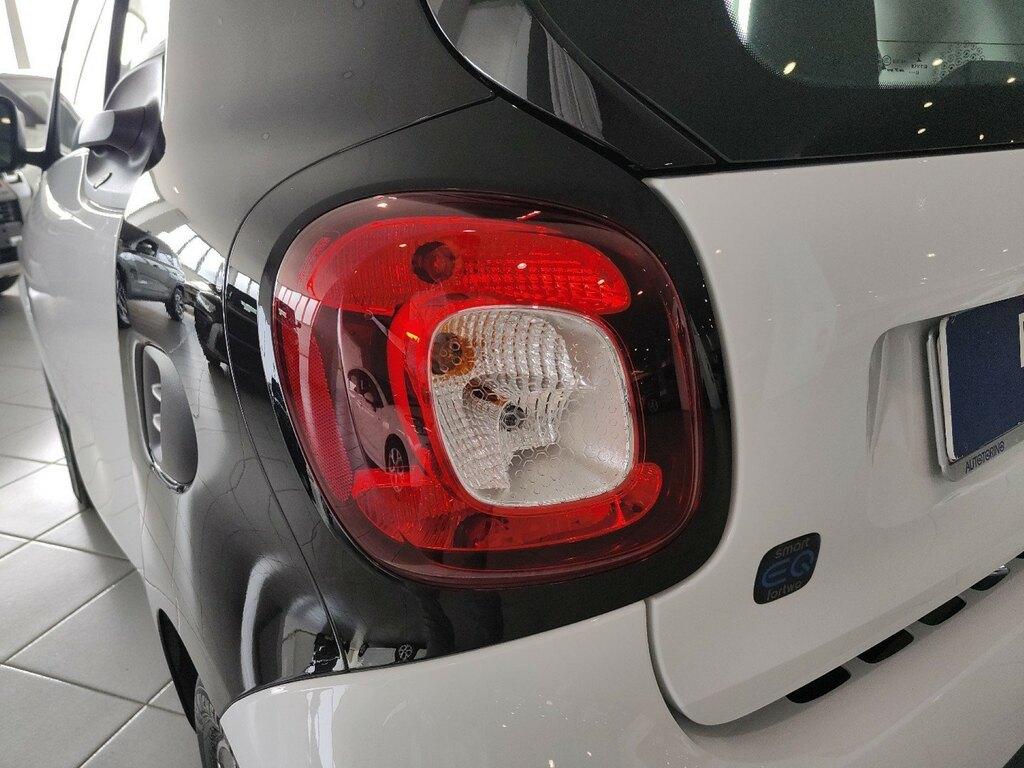 Smart fortwo eq Pure 22kW
