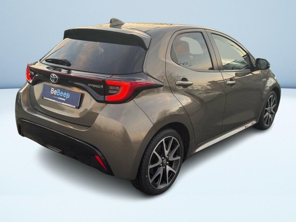 Toyota Yaris 1.5 hybrid Lounge