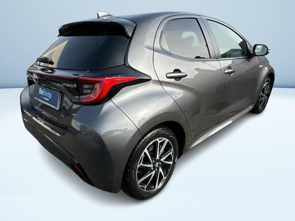 Toyota Yaris 1.5 hybrid Lounge