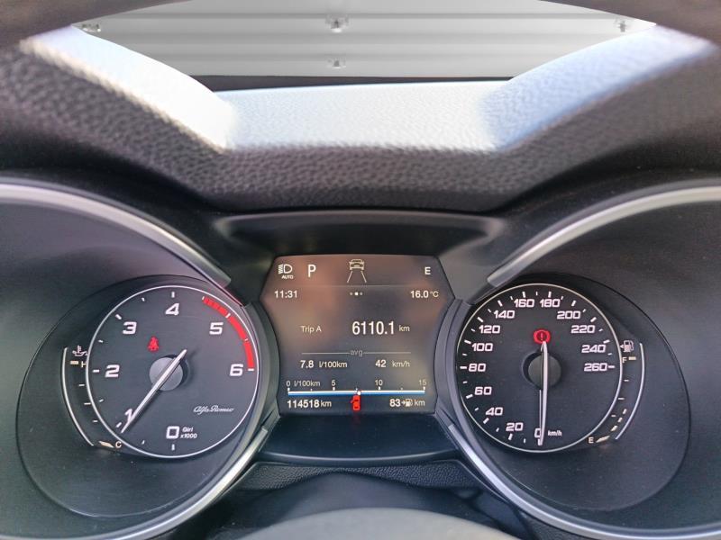 Alfa Romeo Stelvio 2.2 t Business Q4 210cv auto