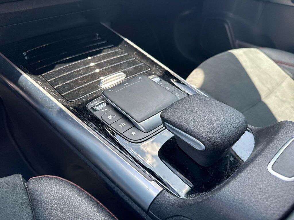 Mercedes EQA 300 Premium 4matic