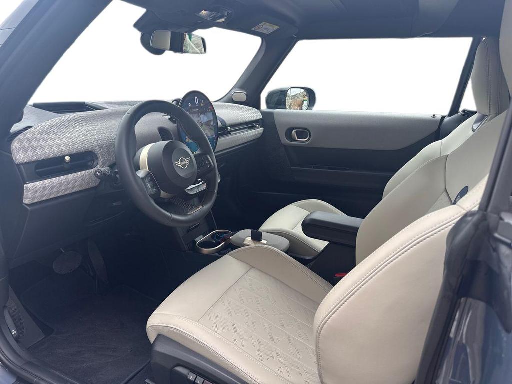 Mini Mini Cooper Cabrio 2.0 S JCW auto