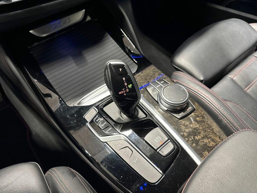 BMW X4 xdrive20d auto my19