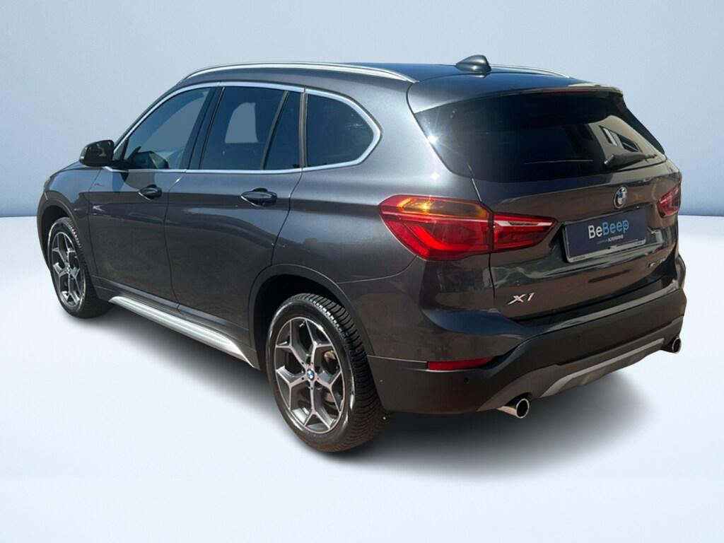 BMW X1 sdrive18d xLine auto my18