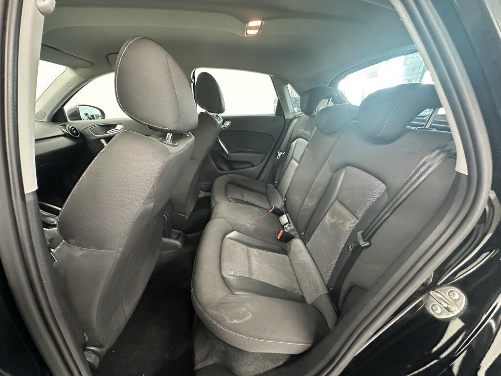 Audi A1 Sportback 1.6 tdi Ambition s-tronic