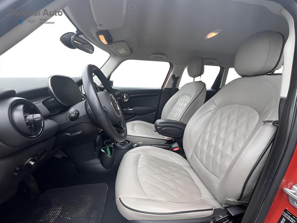 Mini Cooper 1.5 TwinPower Turbo Cooper Business XL DCT