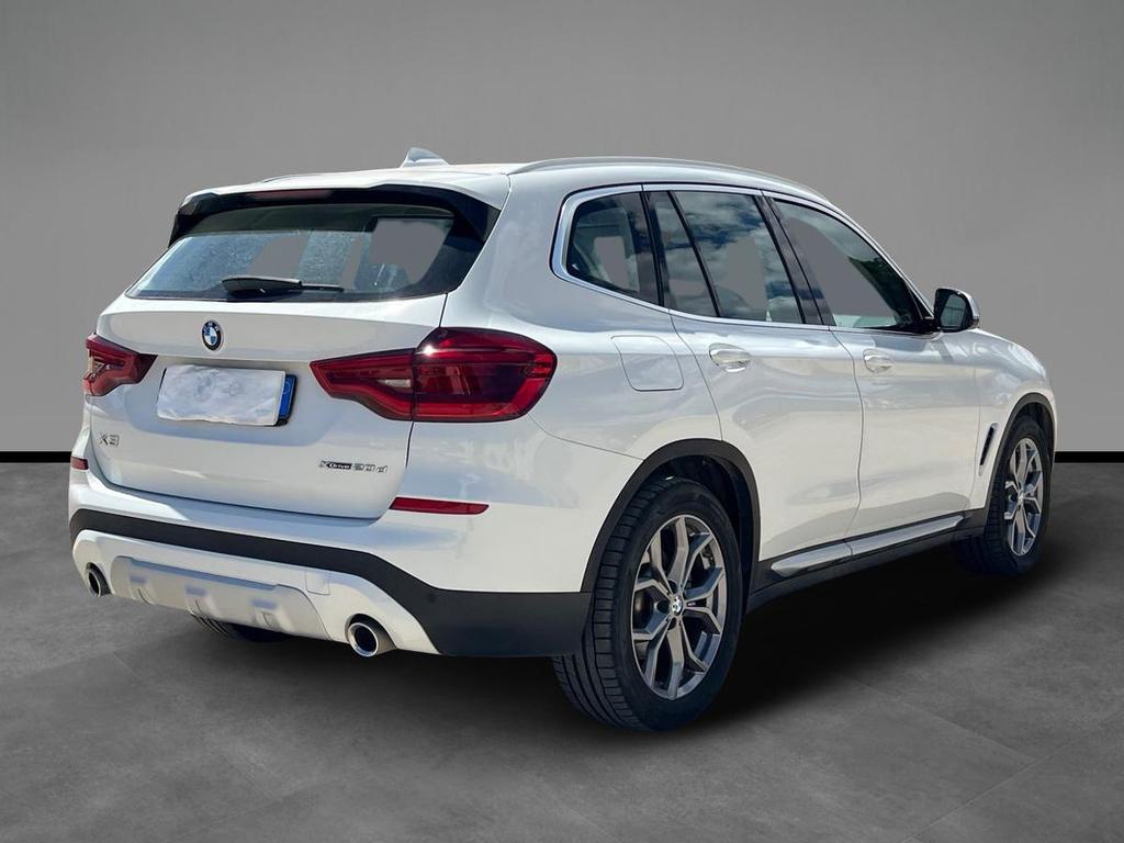 BMW X3 xdrive20d mhev 48V xLine auto