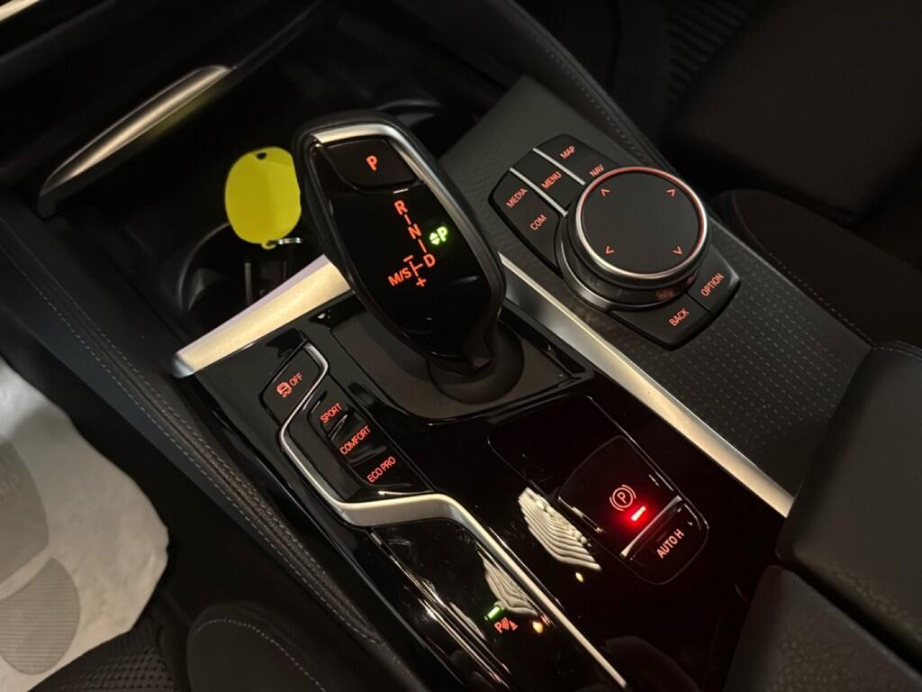 BMW Serie 5 520d mhev 48V Msport auto