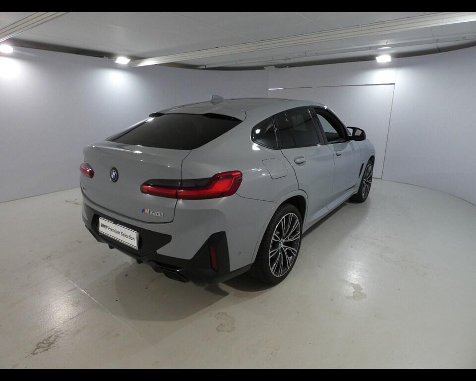 BMW X4 M X4 xdrive M40i mhev 48V auto