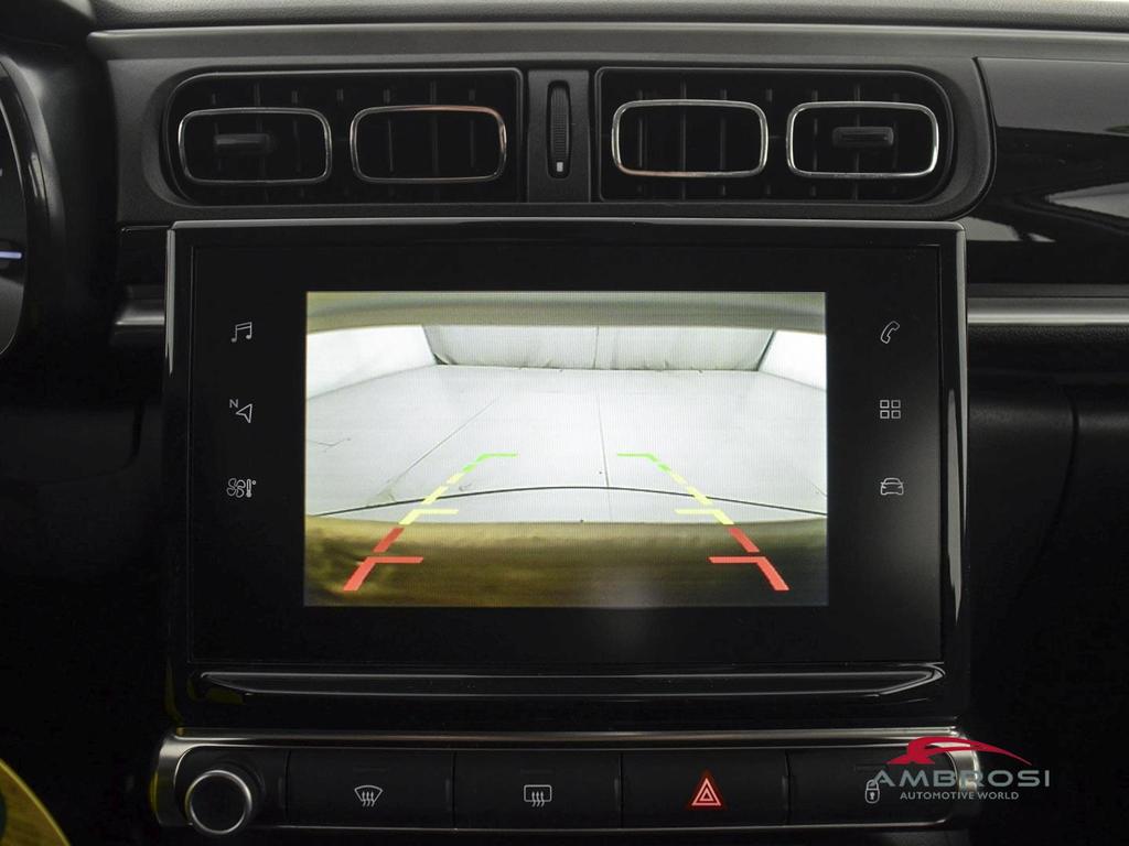 Citroen C3 1.2 puretech Shine s&s 83cv my18