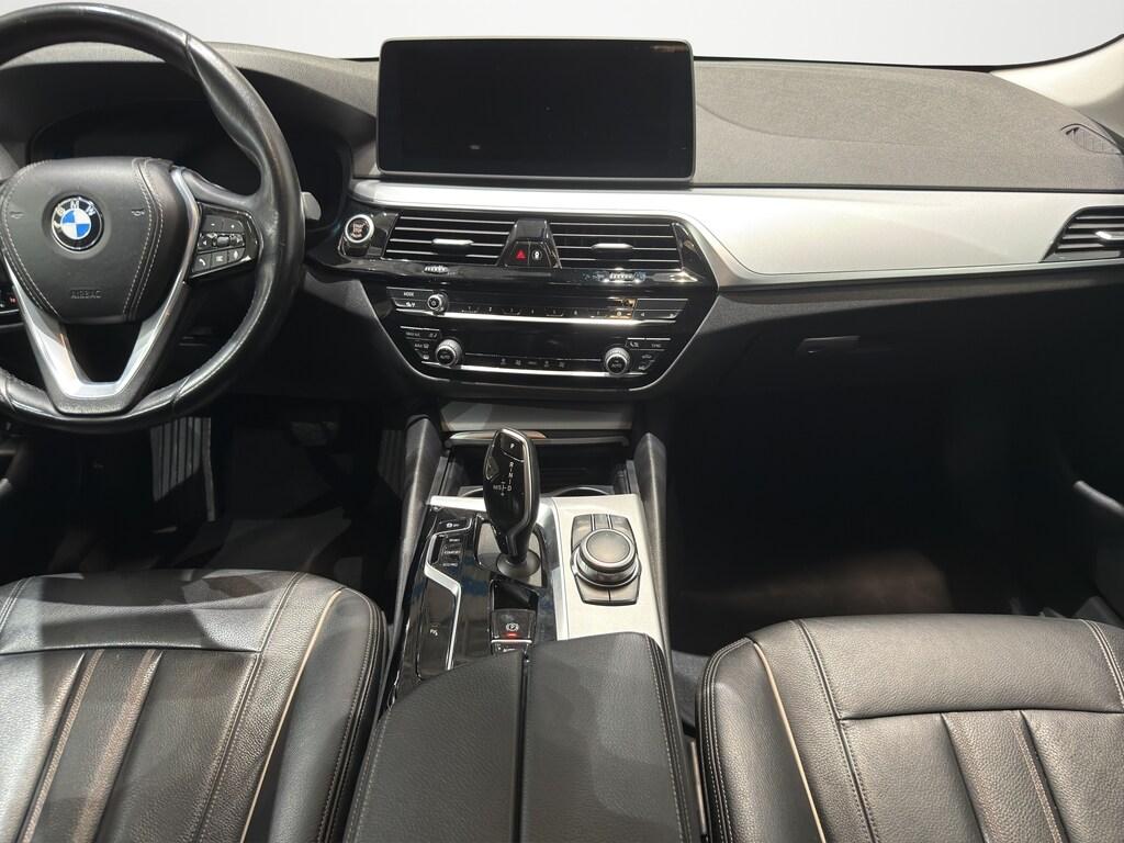 BMW Serie 5 520d Touring mhev 48V Luxury auto