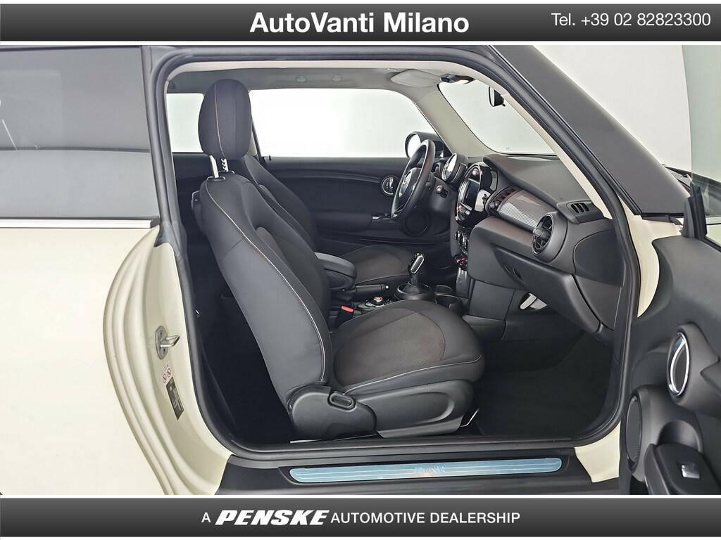Mini Cooper 1.5 TwinPower Turbo Cooper Business XL DCT