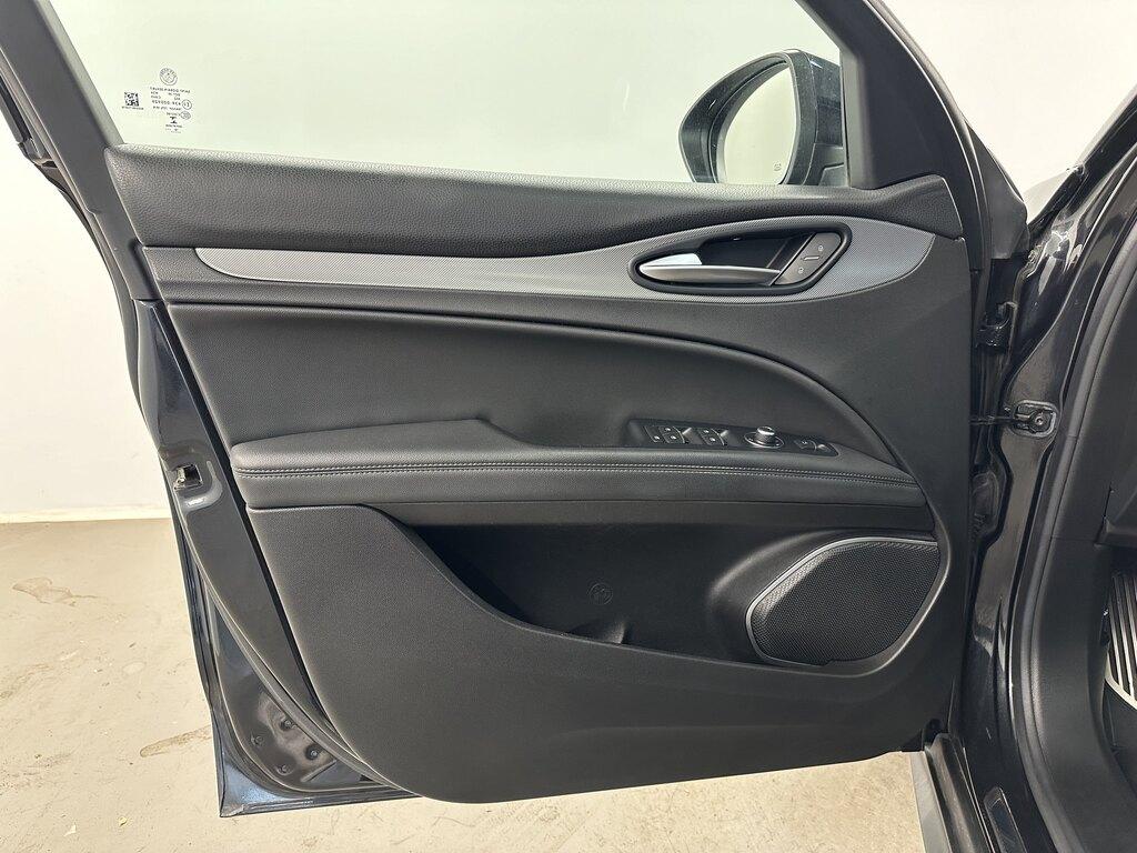 Alfa Romeo Stelvio 2.2 t Lusso Q4 210cv auto
