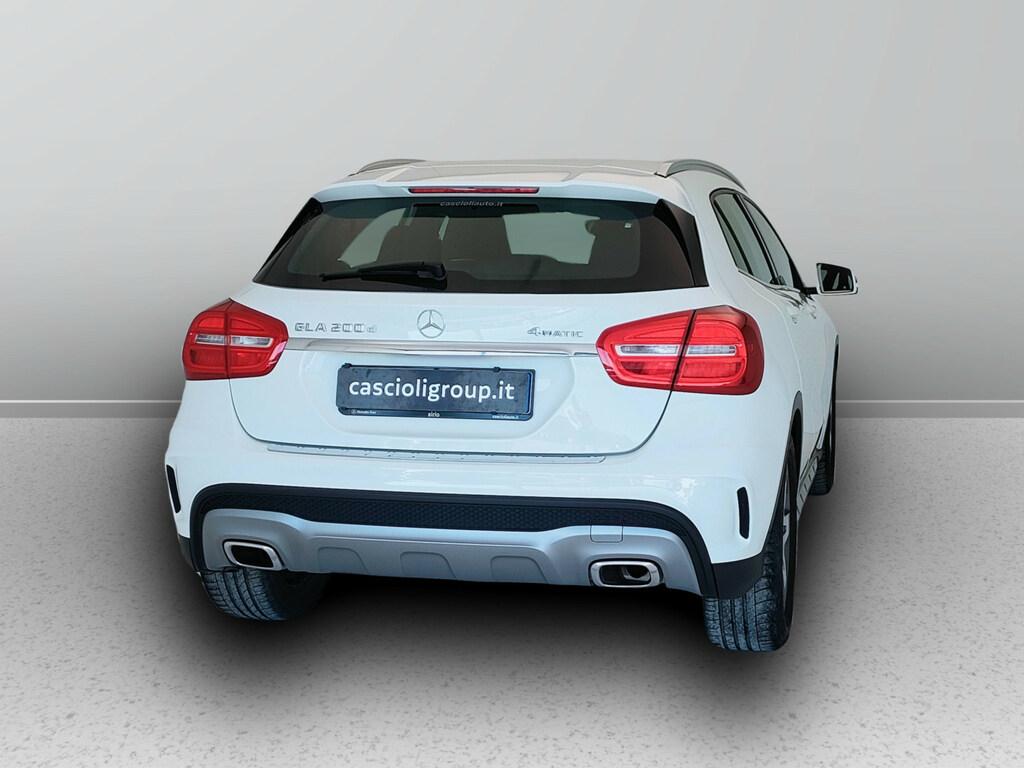 Mercedes GLA 200 d (cdi) Premium 4matic auto