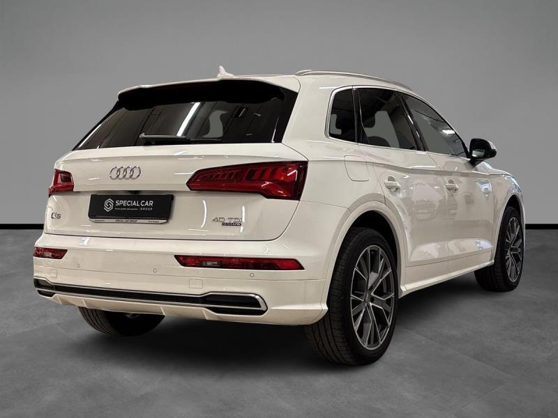 Audi Q5 40 2.0 tdi mhev Business quattro s tronic
