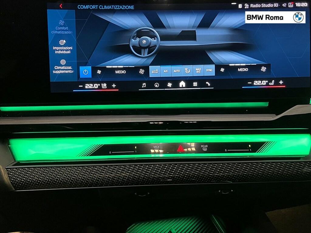 BMW M5 4.4 727cv auto