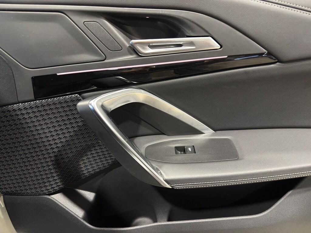 BMW iX1 edrive 20 X-Line