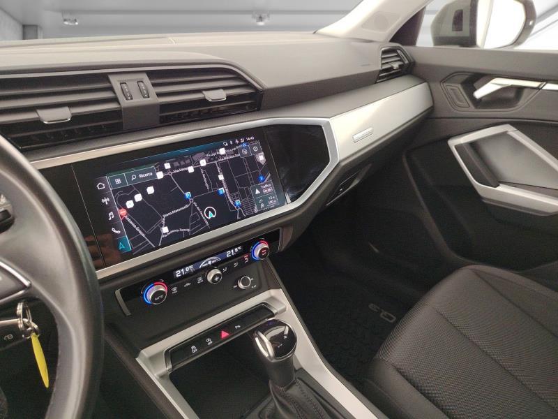 Audi Q3 35 2.0 tdi Business Advanced quattro s-tronic