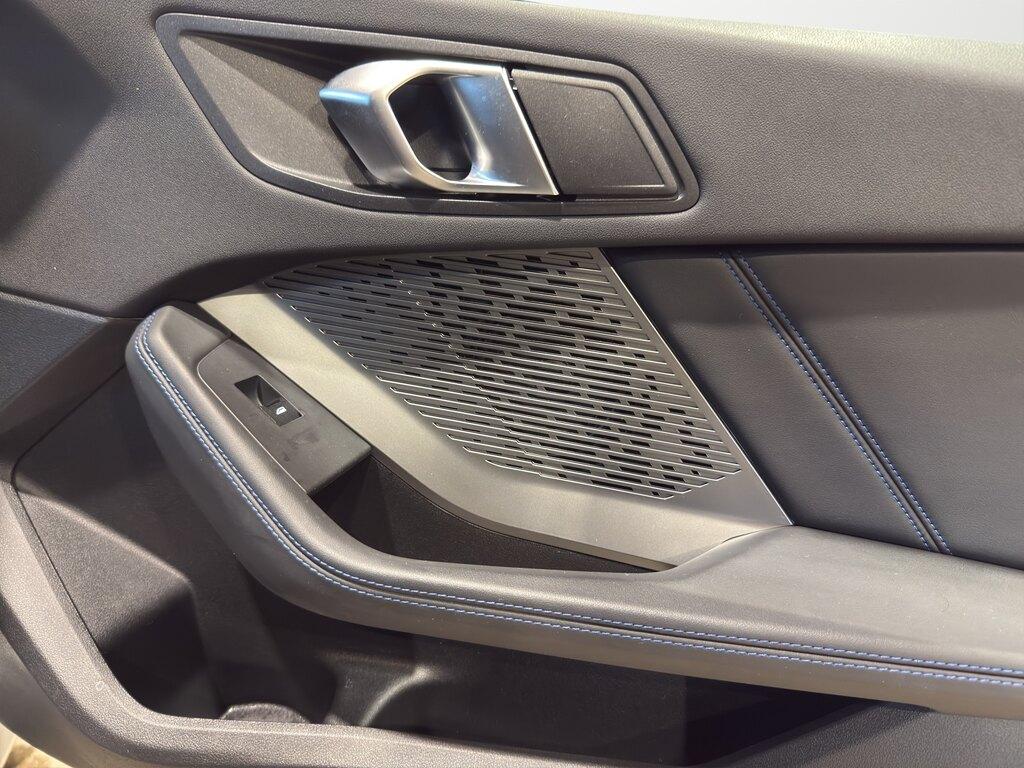 BMW Serie 1 120d 48V auto