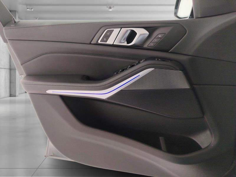 BMW X5 xdrive30d mhev 48V Msport auto