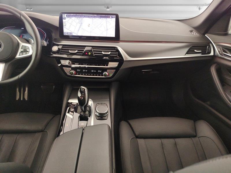 BMW Serie 5 530d Touring mhev 48V xdrive Msport auto