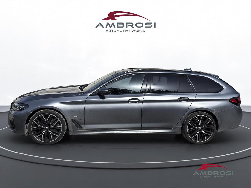 BMW Serie 5 520d Touring mhev 48V xdrive Msport auto