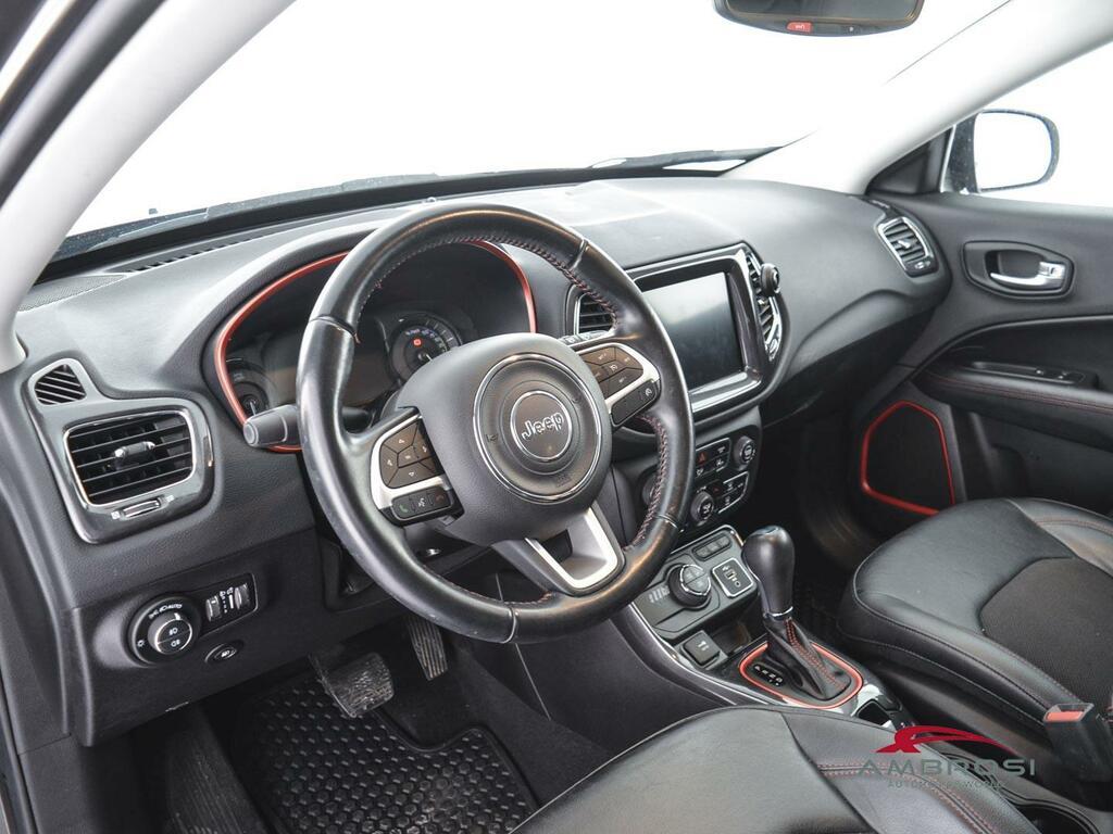 Jeep Compass 1.3 turbo t4 phev Trailhawk 4xe at6