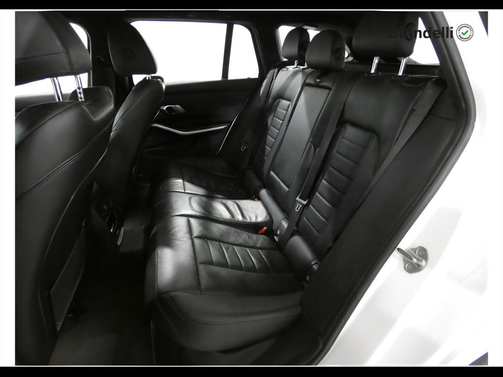 BMW Serie 3 320d Touring mhev 48V Msport xdrive auto