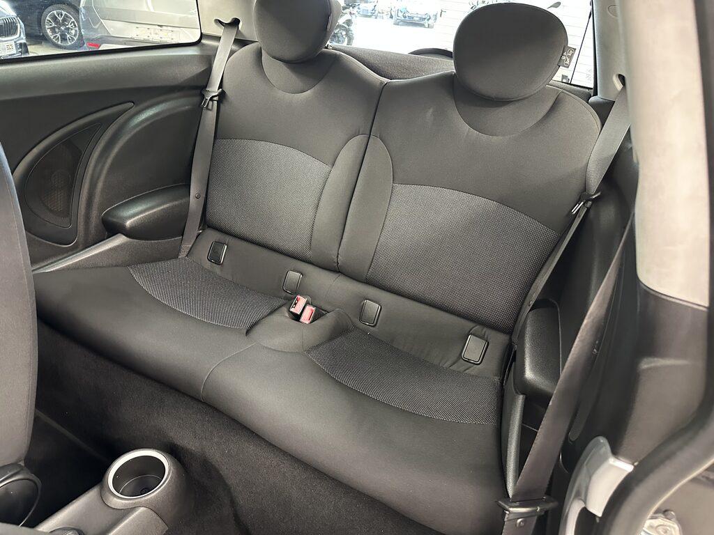 Mini Cooper D 1.6 D Cooper D Salt