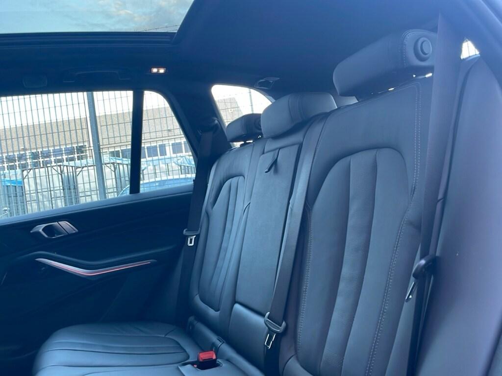 BMW X5 xdrive30d mhev 48V Msport auto
