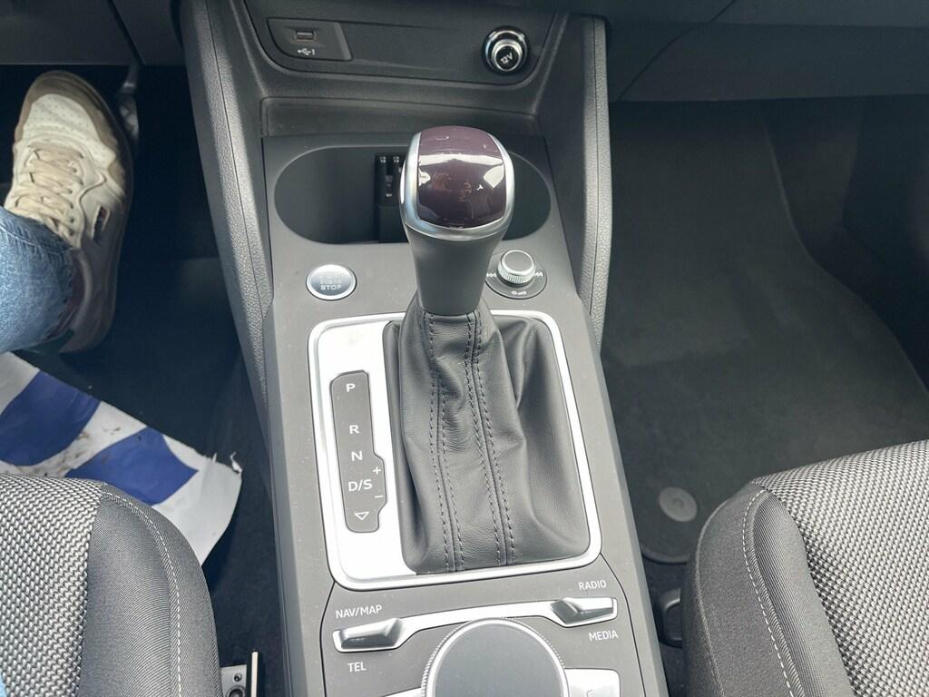 Audi Q2 30 2.0 tdi Business plus s-tronic