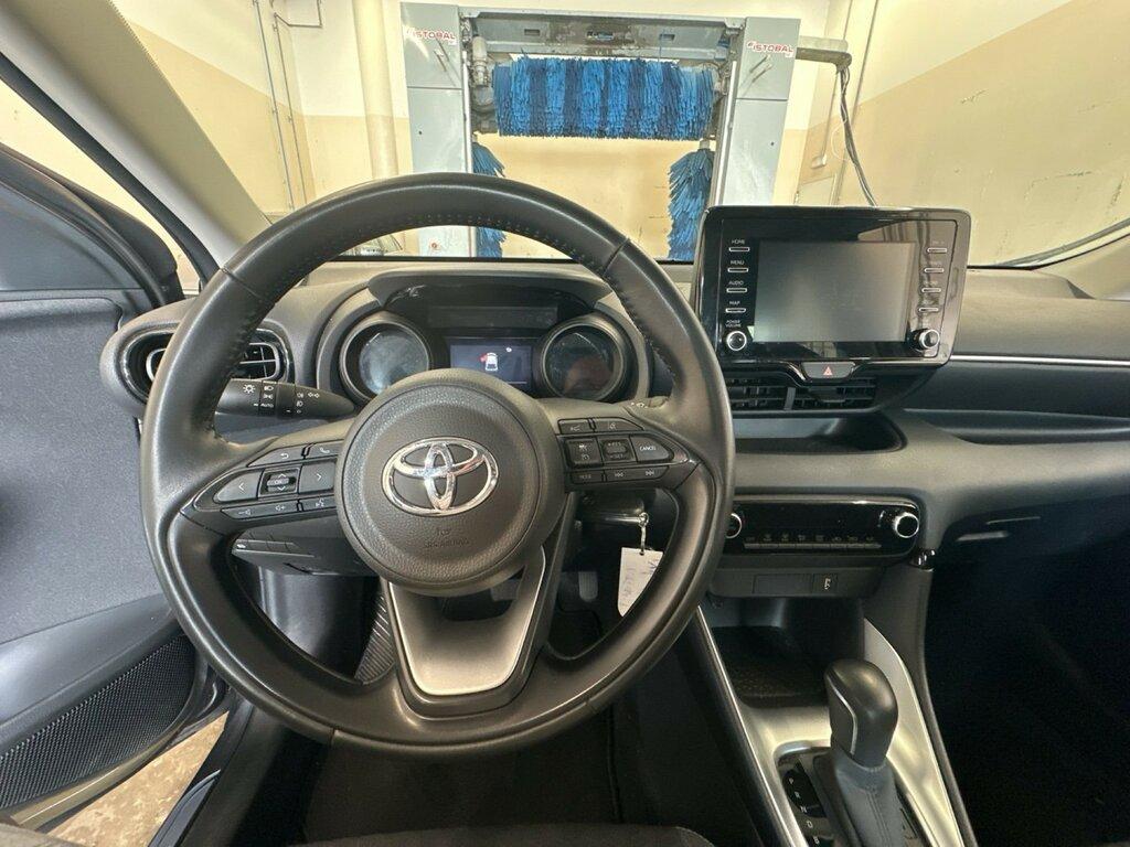 Toyota Yaris 1.5 hybrid Trend